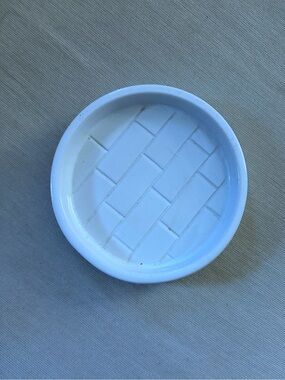 White Ceramic Trivet / Small Round Dish Soap Dish
